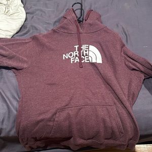 North Face hoodie. Maroon, size L. like new condition, only worn a few times.